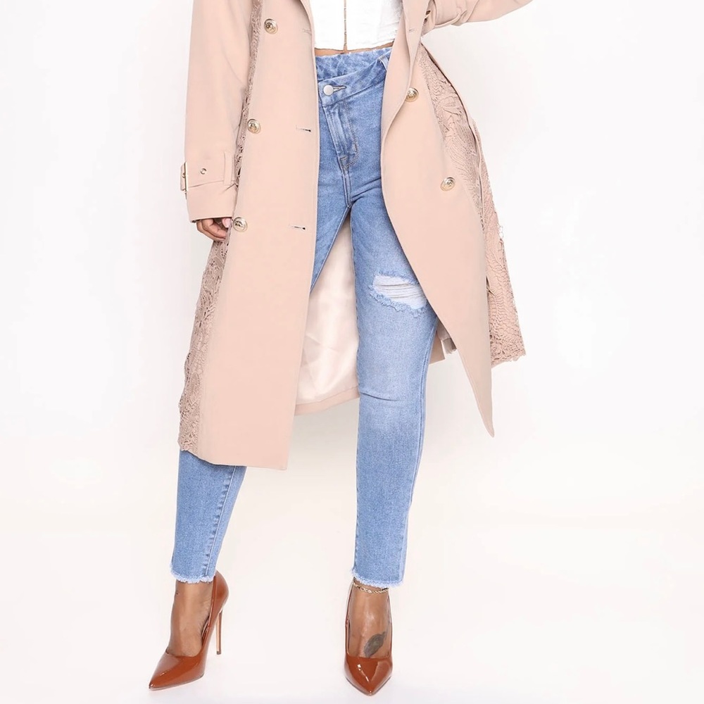 New with tags FashionNova “cloud nine skinny jeans” Size 1
